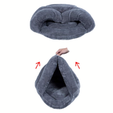 Floofi Triangle Pet Bed (L Red) FI-PB-104-TS