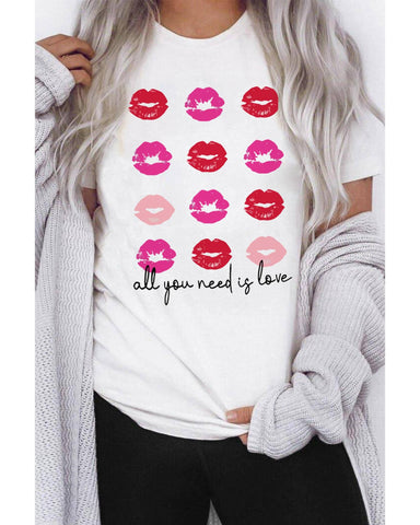 Azura Exchange Valentines Kisses Graphic Tee - XL
