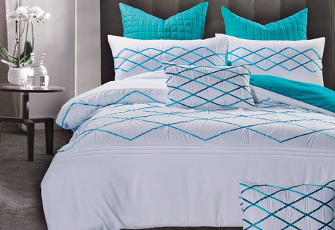 Luxton Queen Size White and Turquoise Blue Quilt Cover Set (3PCS)