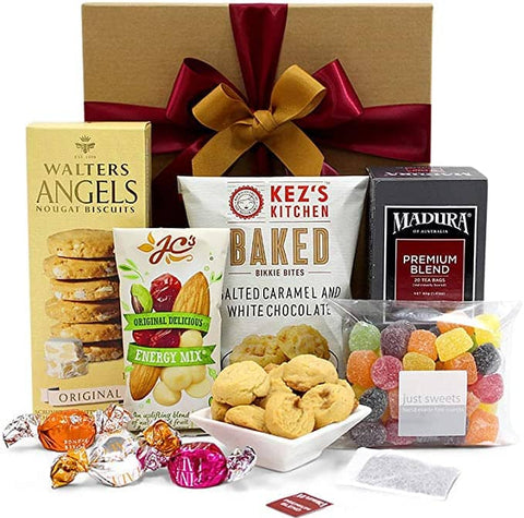 darrahopens Hampers > Tea & Coffee Hampers Tea Lover Gift Hamper with Premium Tea, Nougat Biscuits, Salted Caramel Bites & Fruit Jubes - Sweet & Dessert Hamper for Tea Parties, Birthdays, Christmas, Easter, Anniversaries, Weddings