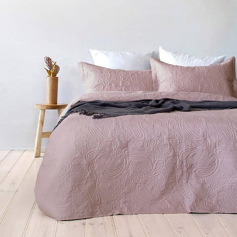 Darrahopens Home & Garden > Bedding Bambury Paisley Embossed Dusk Coverlet Set Queen/King