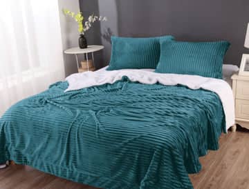 Darrahopens Home & Garden > Bedding stripe flannel sherpa blanket king  teal