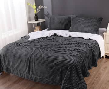 Darrahopens Home & Garden > Bedding stripe flannel sherpa blanket queen charcoal