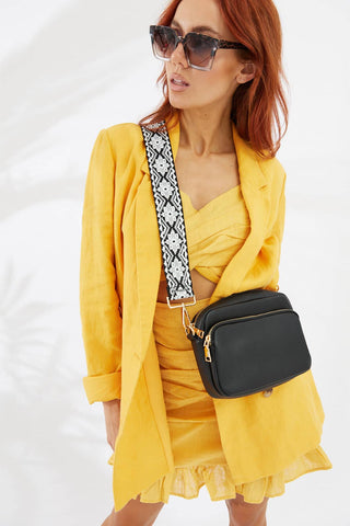 Darrahopens Women's Fashion > Handbags Vegan PU Leather California Crossbody - Black